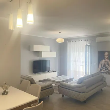 Cozy Corner Apartment